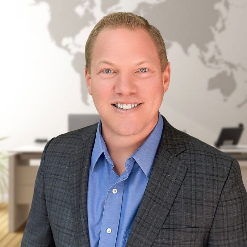 Headshot of Jim Thomas